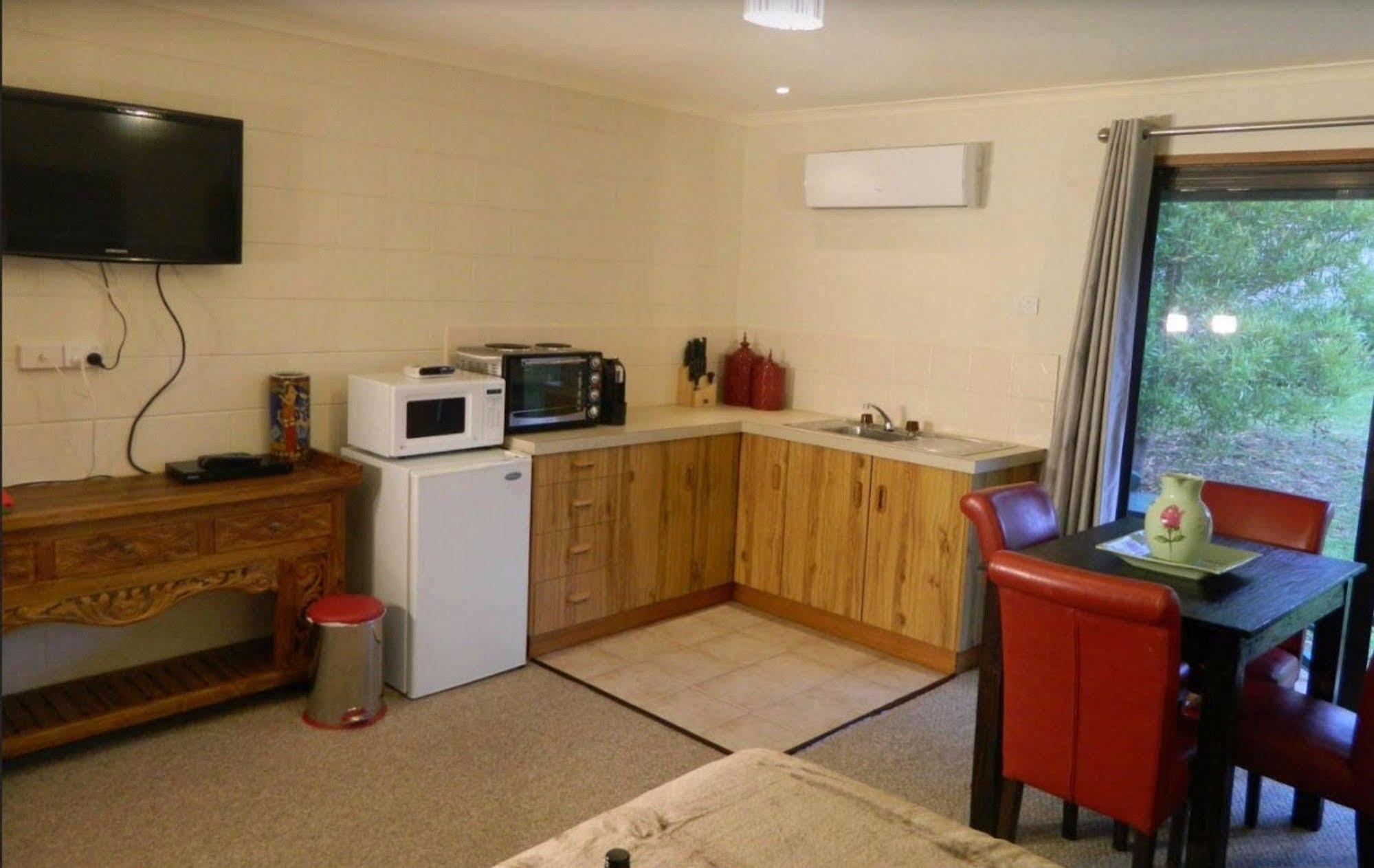 Beechworth On Bridge Motel Екстер'єр фото